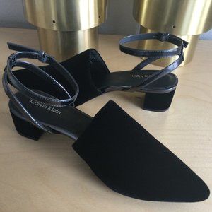 Calvin Klein Women's Ginetta Velvet Slingback pump